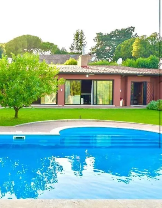 Villa Sull'Aurelia Antica Rome Italy