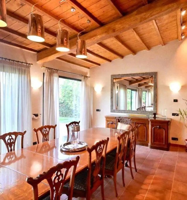 Villa Sull'Aurelia Antica Rome